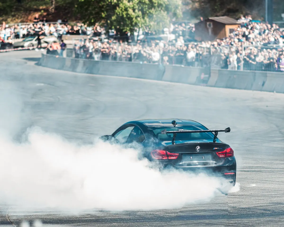 Limitless Society – Eventfotografie NB Autofokus