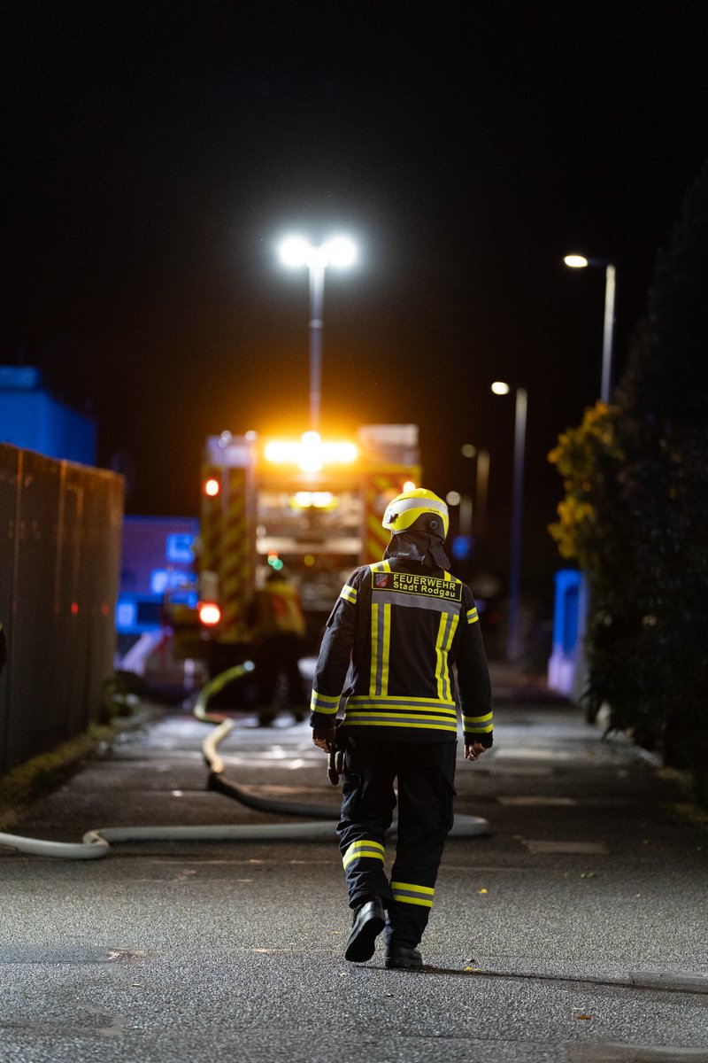 Im Blaulichtbereich – Pressefotograf Blaulicht NB Autofokus